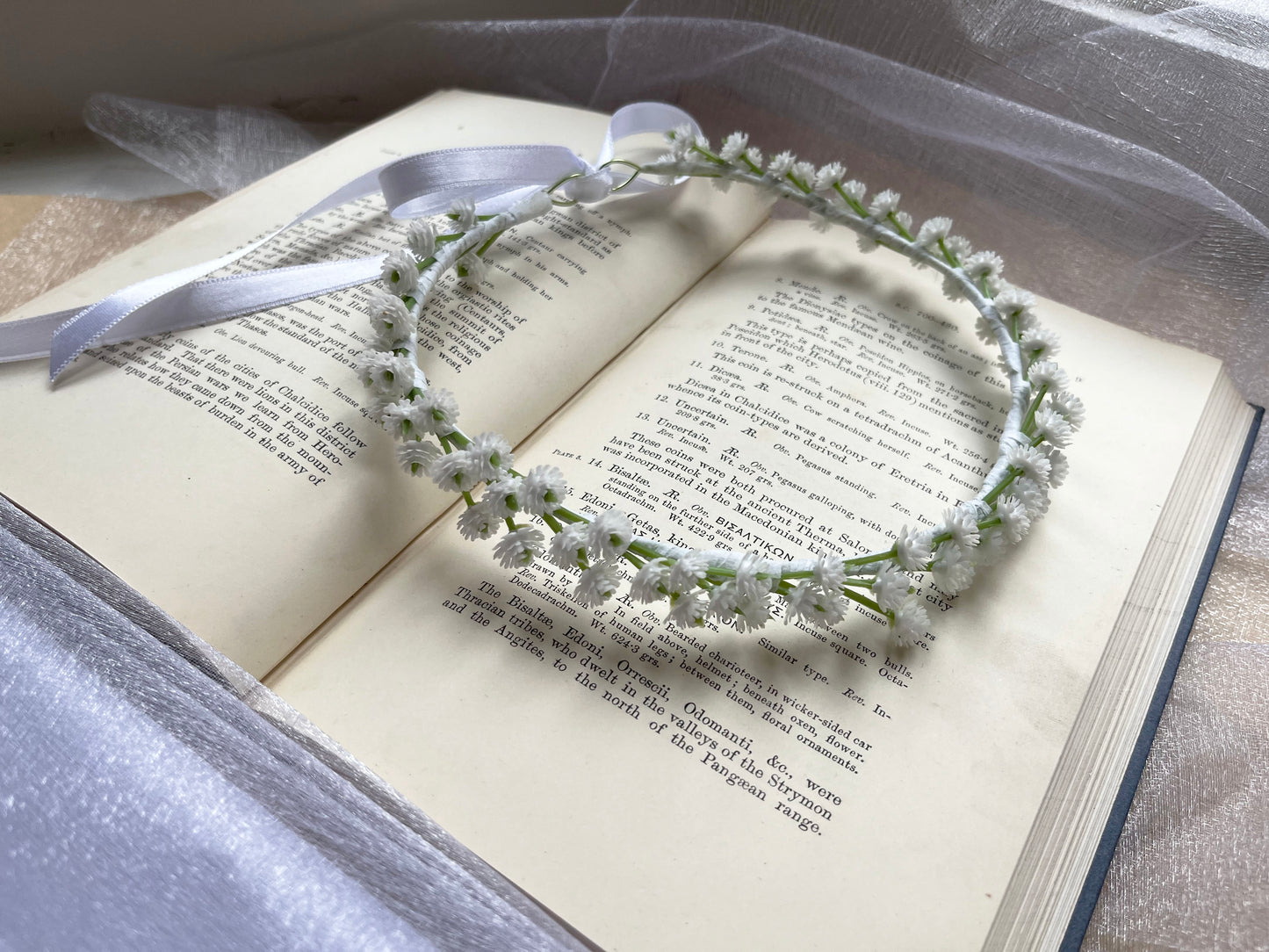 Thin Baby's Breath Gypsophila Flower Crown