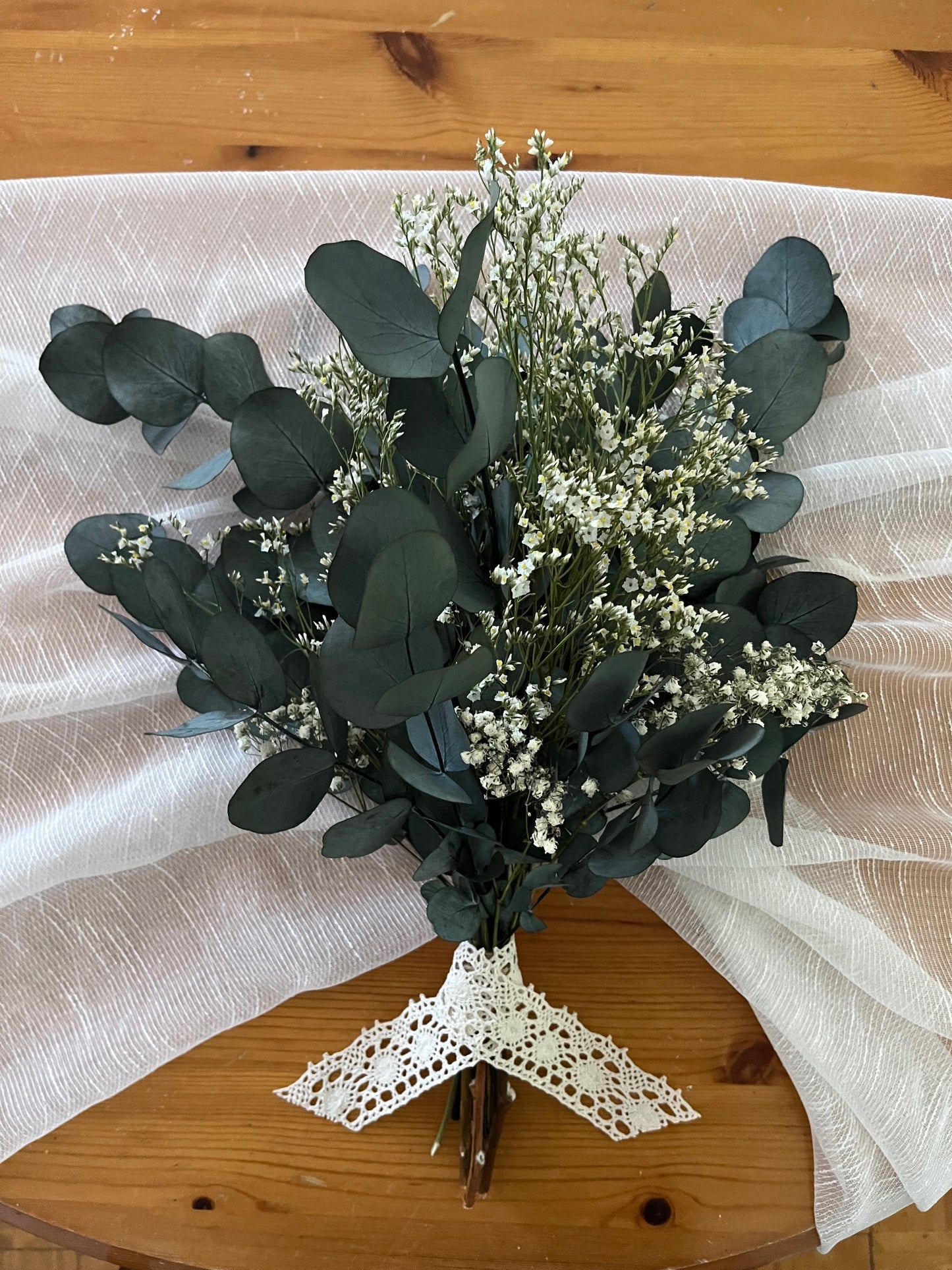 Natural Eucalyptus Gypsophila Dried Wedding Flowers for Bride Bridesmaid Flwoergirls