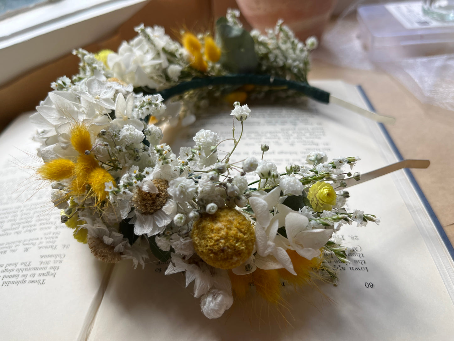 Yellow White Baby`s Breath Daisy Dried Flower Crown