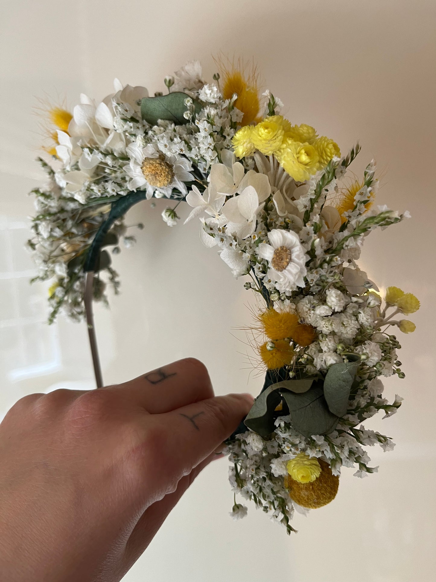 Yellow White Baby`s Breath Daisy Dried Flower Crown