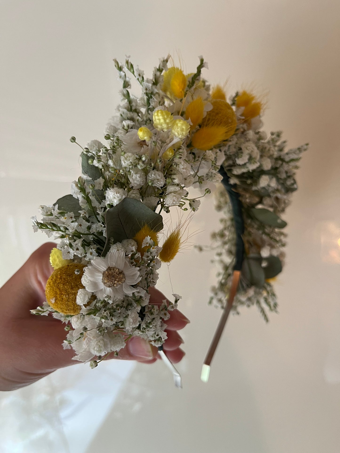 Yellow White Baby`s Breath Daisy Dried Flower Crown