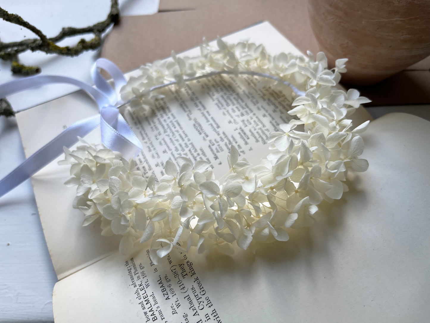 Everlasting White Flower Crown