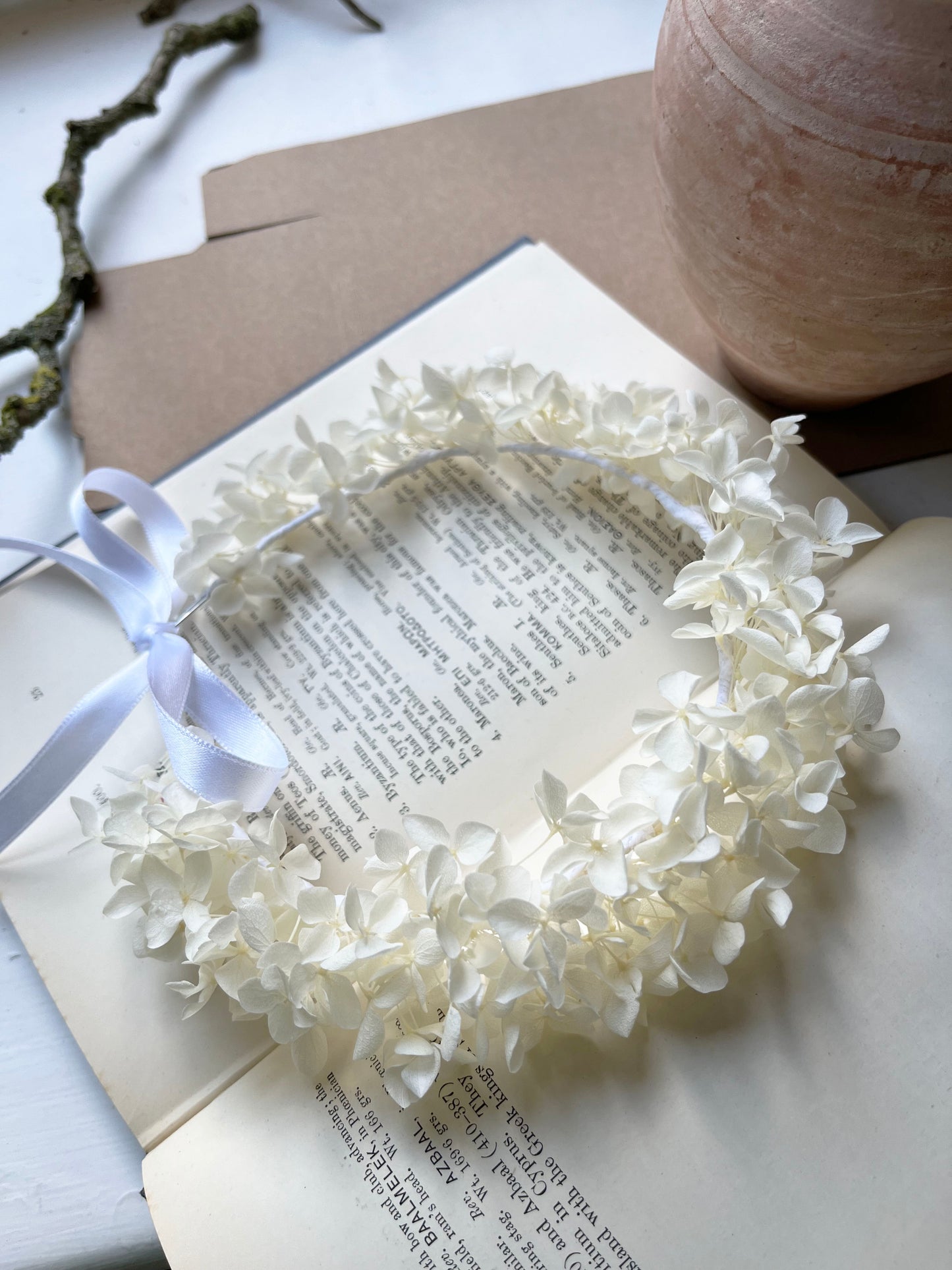 Everlasting White Flower Crown