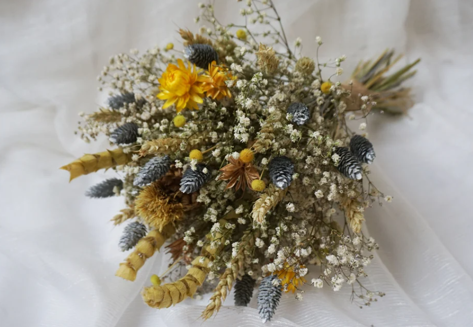 Cottage Core Style Dried Flower Bridal Bouquet Set