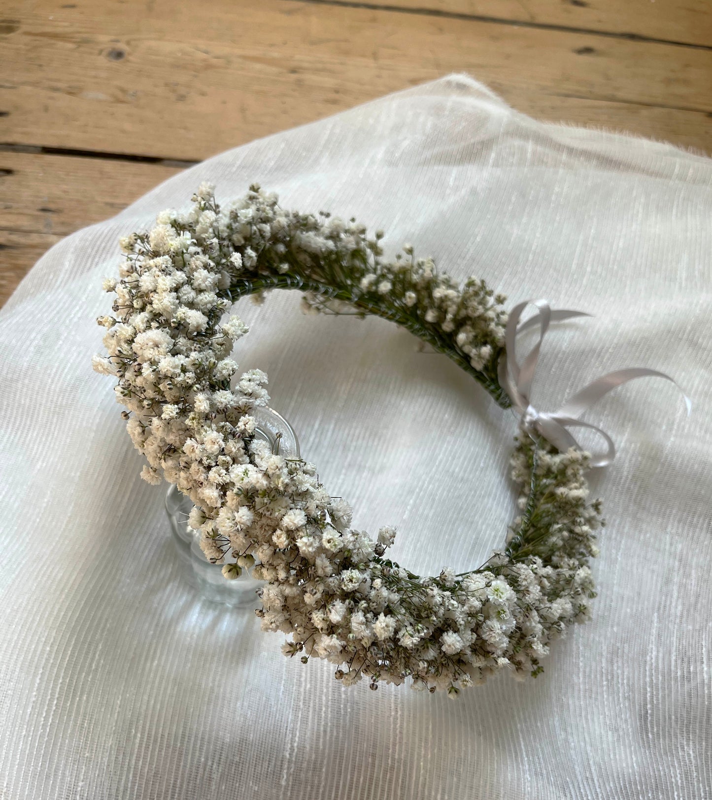 Dried Baby's Breath Gypsophila Crown